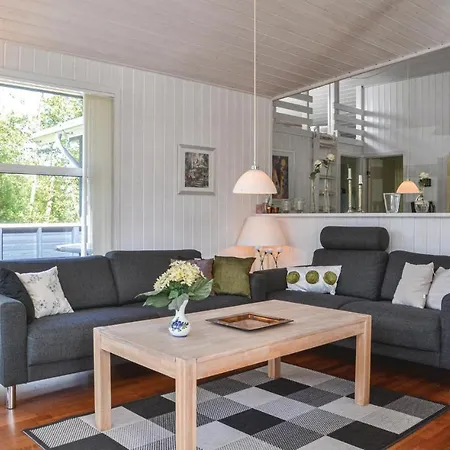 Beautiful Home In Norre Nebel With Sauna Nyaraló